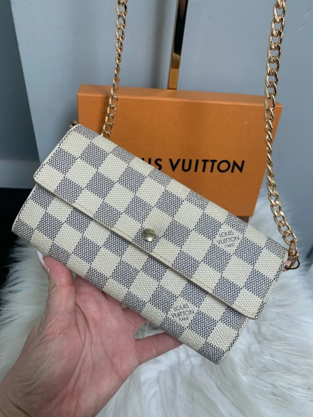 2007 authentic Louis Vuitton Damier Azur Sarah wallet w/ box & conversion kit. - Picture 5 of 16